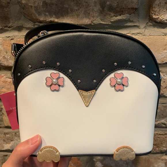 kate spade Handbags - FIRM PRICE Kate spade penguin frosty crossbody